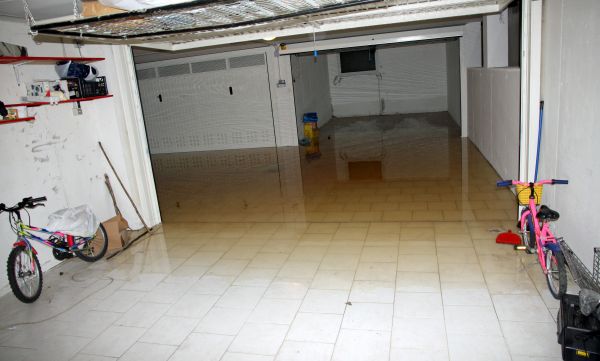 Flood Cleanup Service in Crystal Lake